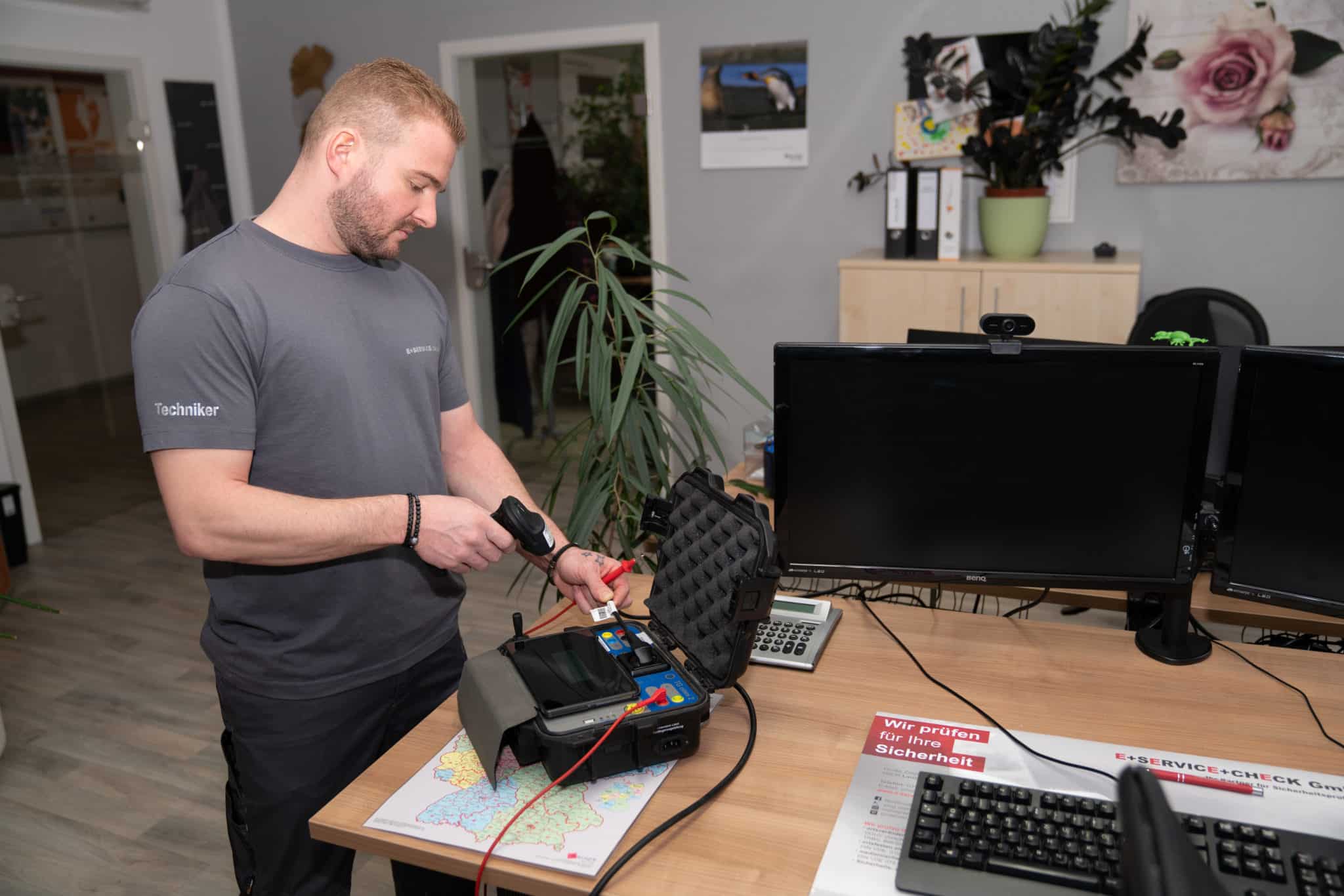 Prüfung ortsveränderlicher elektrischer Betriebsmittel Schwallungen, Eisenach, Bürgel