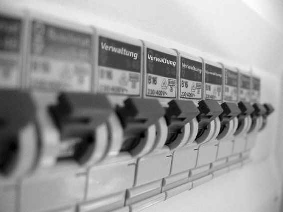 Prüfung ortsfester elektrischer Anlagen in Oberwil